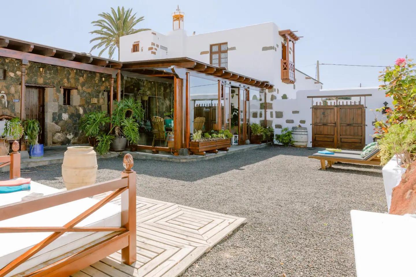 Hostal Casa Emblemática Garaday Lanzarote Tinajo Exterior foto